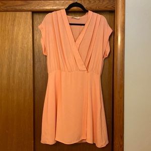 Molly Green Coral dress. Size Large